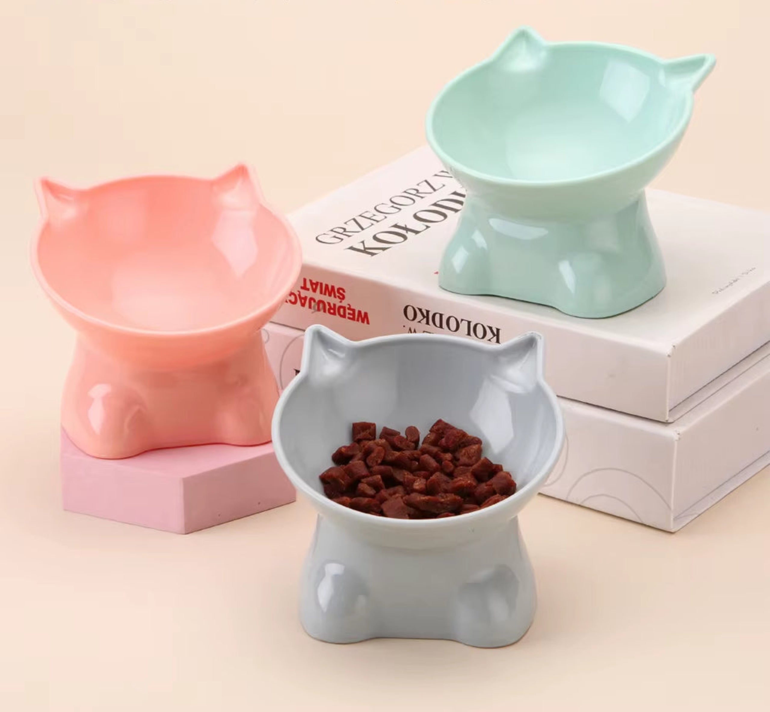 Protecting Cervical Vertebrae Cat Bowl with High Feet